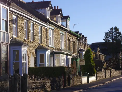 A guesthouse-lined street in Windermere